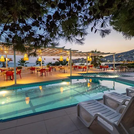 Hotel Sejko 4*
