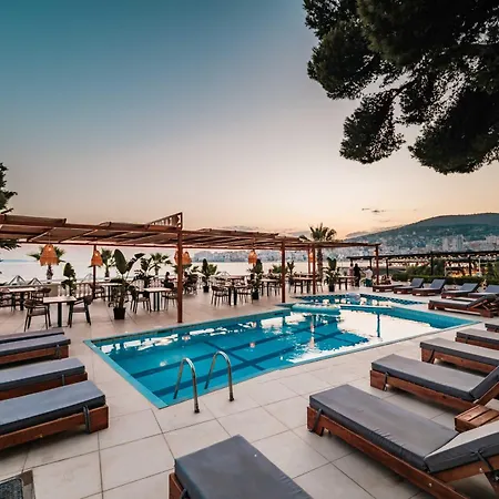 Sejko 4* Sarandë